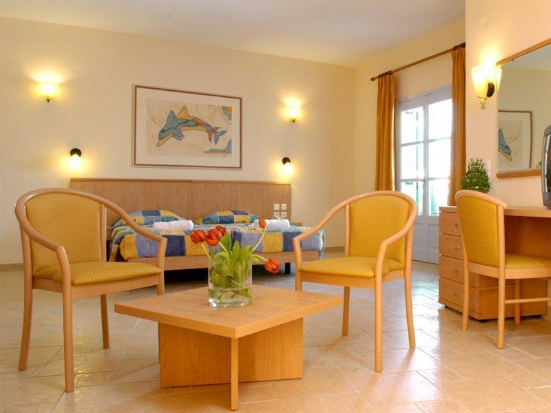 Santo Miramare Beach Resort Perissa  Esterno foto